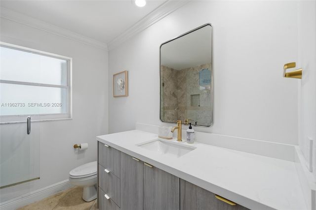 2562 Eagle Run Ln, Weston, FL 33327