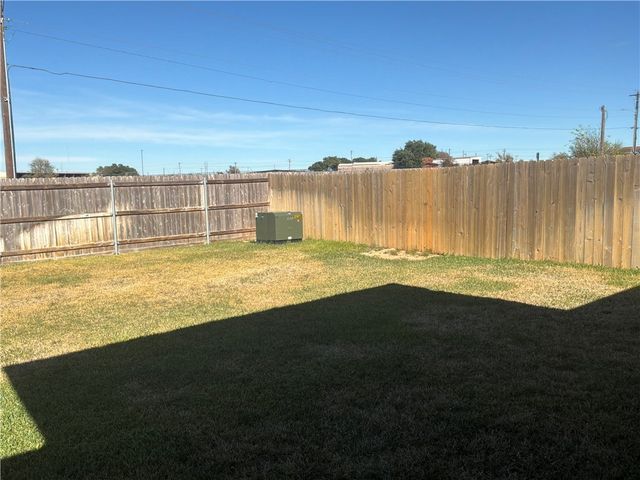2834 Messenger Way, Bryan, TX 77803