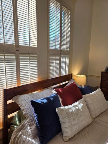 1335 Cortlandt Street, Houston, TX 77008