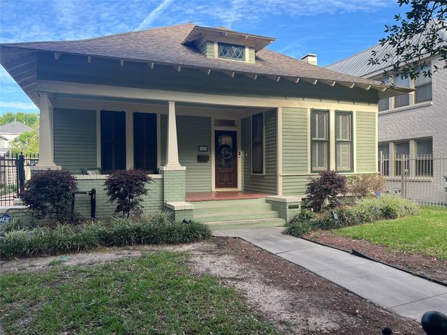 1335 Cortlandt Street, Houston, TX 77008