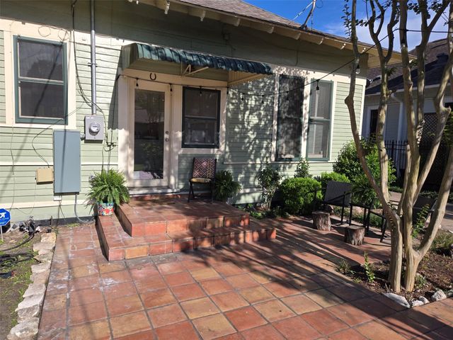 1335 Cortlandt Street, Houston, TX 77008