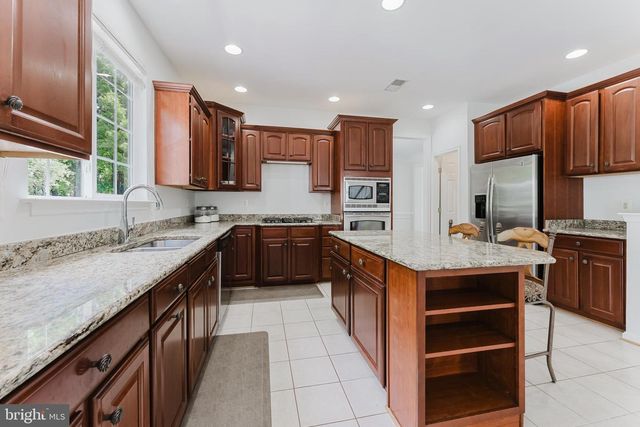 14531 GENERAL WASHINGTON DR, Woodbridge, VA 22193
