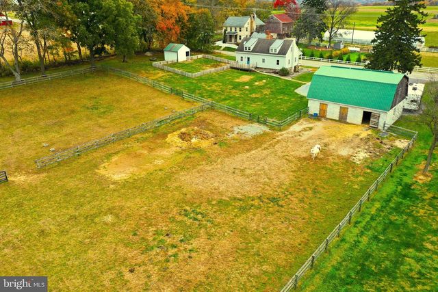 670 MARTICVILLE RD, Pequea, PA 17565