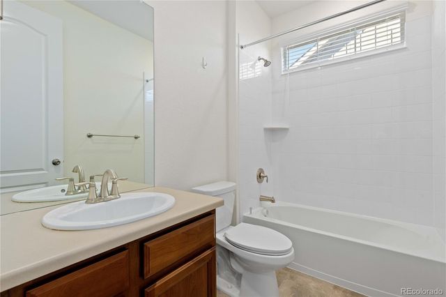 8157 S Jackson Gap Street, Aurora, CO 80016