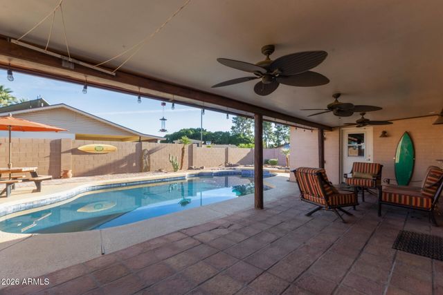 2223 W JAVELINA Avenue, Mesa, AZ 85202