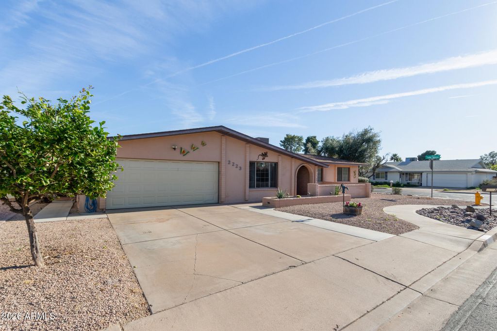 2223 W JAVELINA Avenue, Mesa, AZ 85202 — photo 3