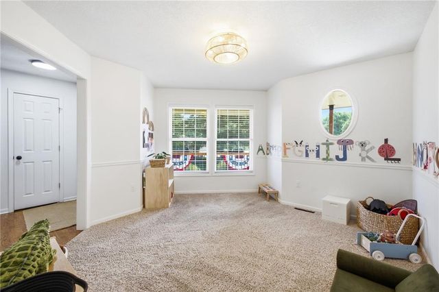 601 Little Bend Court, Pleasant Hill, MO 64080