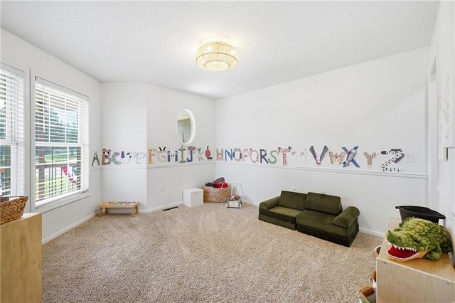 601 Little Bend Court, Pleasant Hill, MO 64080