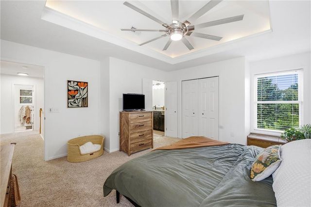 601 Little Bend Court, Pleasant Hill, MO 64080