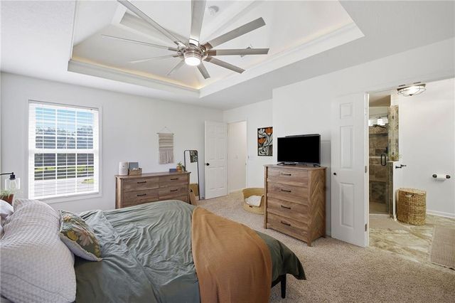 601 Little Bend Court, Pleasant Hill, MO 64080