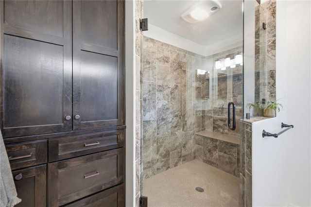 601 Little Bend Court, Pleasant Hill, MO 64080