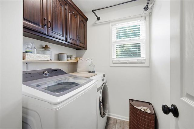 601 Little Bend Court, Pleasant Hill, MO 64080