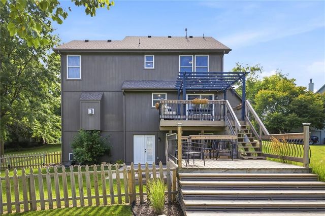 601 Little Bend Court, Pleasant Hill, MO 64080