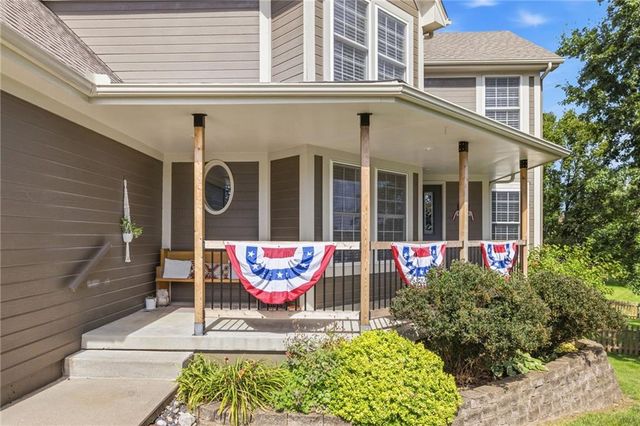 601 Little Bend Court, Pleasant Hill, MO 64080