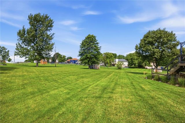 601 Little Bend Court, Pleasant Hill, MO 64080