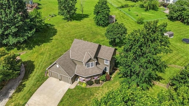 601 Little Bend Court, Pleasant Hill, MO 64080