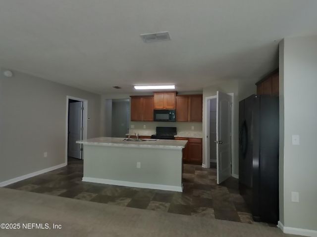 1987 APRIL OAKS Drive, Jacksonville, FL 32221
