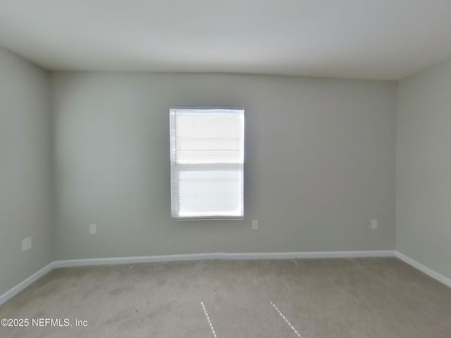 1987 APRIL OAKS Drive, Jacksonville, FL 32221