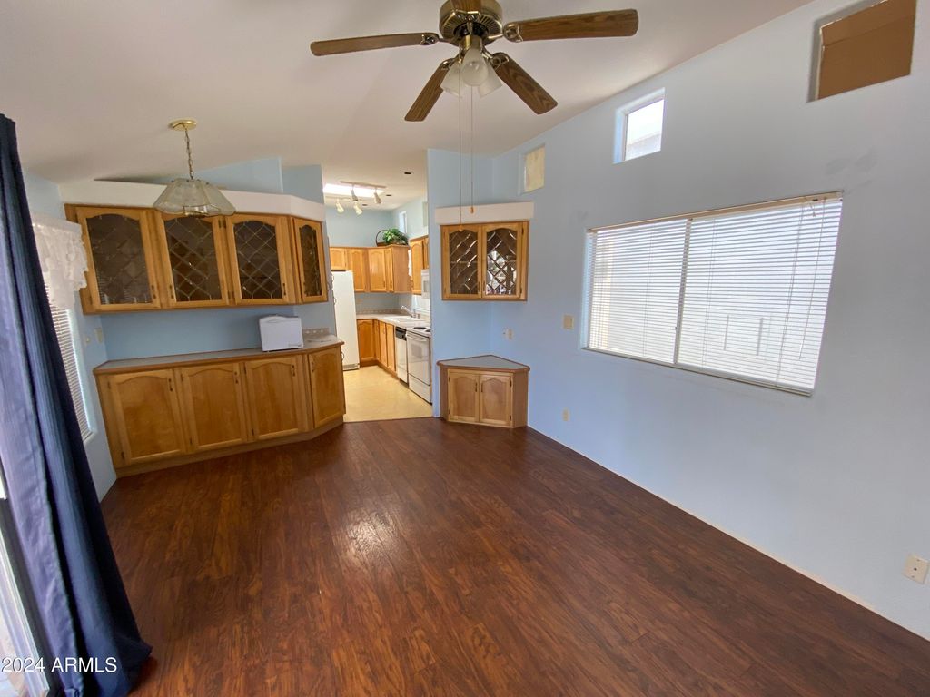 17200 W BELL Road 1476, Surprise, AZ 85374 — photo 3