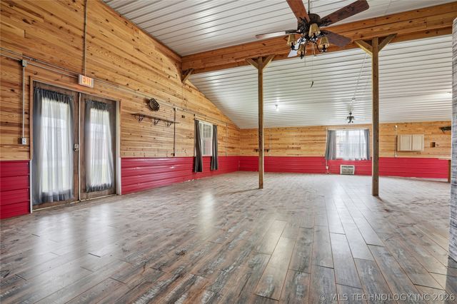 113 S Wilder, Chouteau, OK 74337