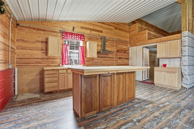 113 S Wilder, Chouteau, OK 74337