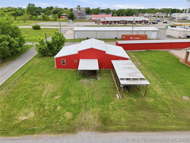 113 S Wilder, Chouteau, OK 74337