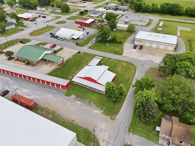 113 S Wilder, Chouteau, OK 74337
