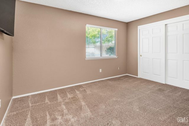 601 Hidalgo Drive, Bakersfield, CA 93314