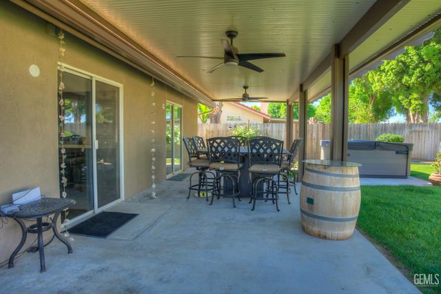 601 Hidalgo Drive, Bakersfield, CA 93314