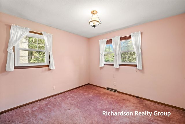 1630 Lee Avenue, Muskegon, MI 49444