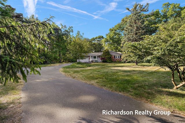 1630 Lee Avenue, Muskegon, MI 49444