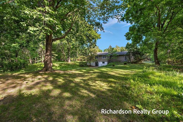 1630 Lee Avenue, Muskegon, MI 49444