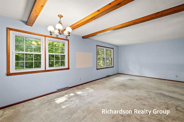 1630 Lee Avenue, Muskegon, MI 49444