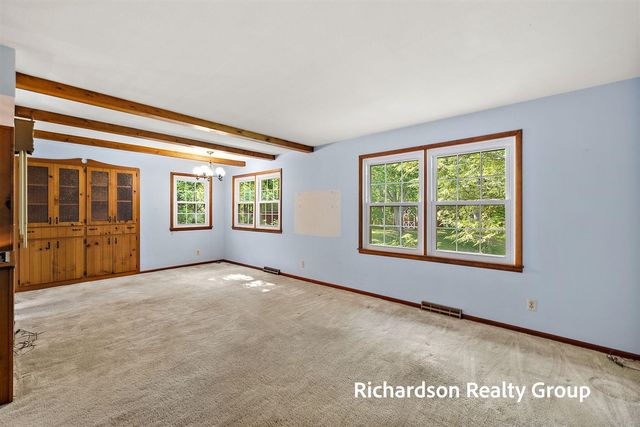 1630 Lee Avenue, Muskegon, MI 49444