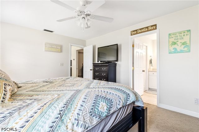 226 SW 44th TER, Cape Coral, FL 33914