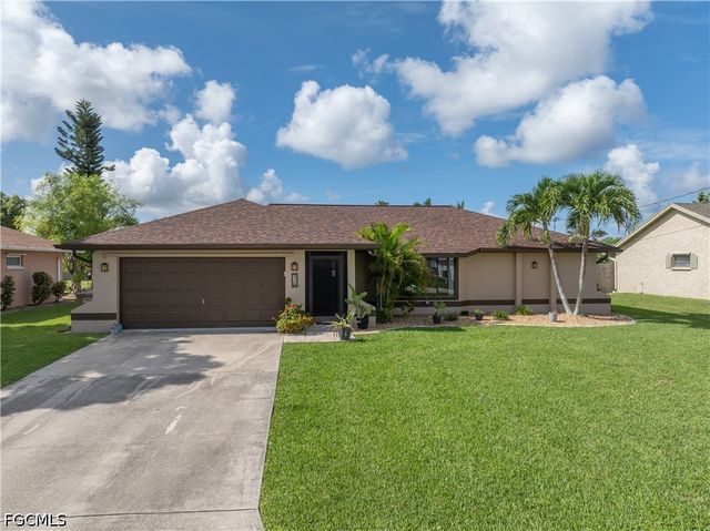 226 SW 44th TER, Cape Coral, FL 33914