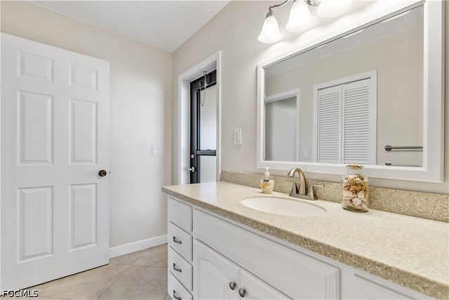 226 SW 44th TER, Cape Coral, FL 33914