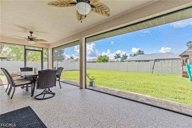 226 SW 44th TER, Cape Coral, FL 33914
