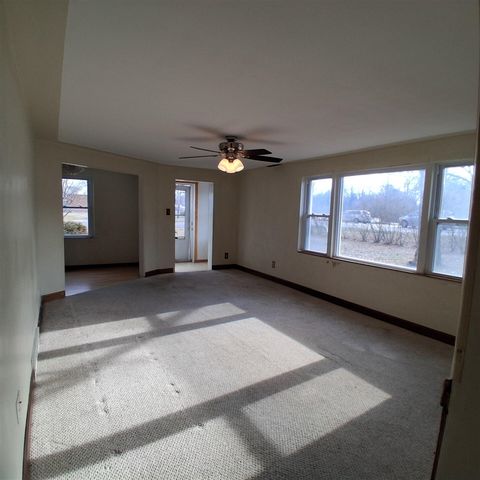 3116 E Apple Avenue, Muskegon, MI 49442