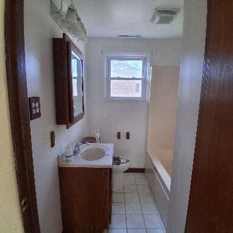 3116 E Apple Avenue, Muskegon, MI 49442