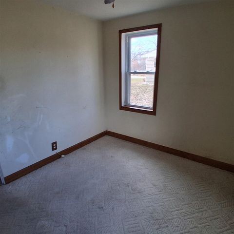 3116 E Apple Avenue, Muskegon, MI 49442