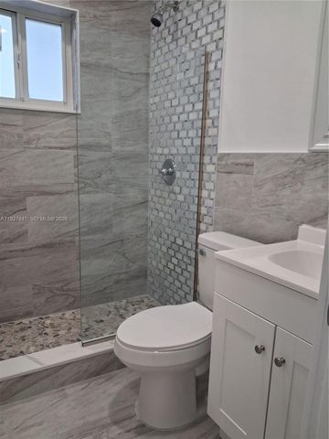 2155 SW 72nd Ave, Miami, FL 33155