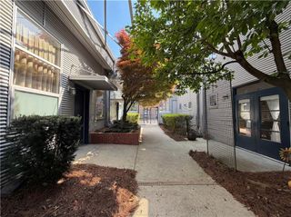 400 Village Parkway NE 142, Atlanta, GA 30306