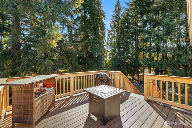 1908 Oak Road, Lynnwood, WA 98087