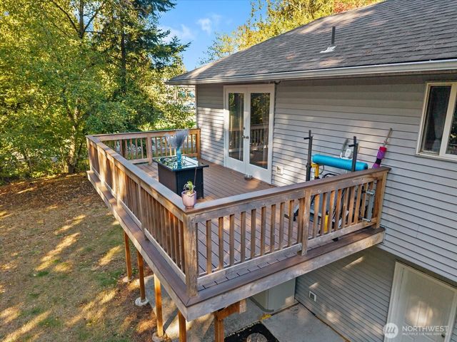 1908 Oak Road, Lynnwood, WA 98087