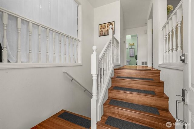 1908 Oak Road, Lynnwood, WA 98087