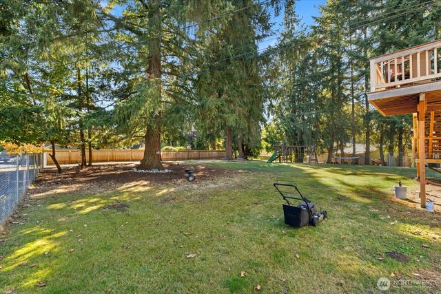 1908 Oak Road, Lynnwood, WA 98087