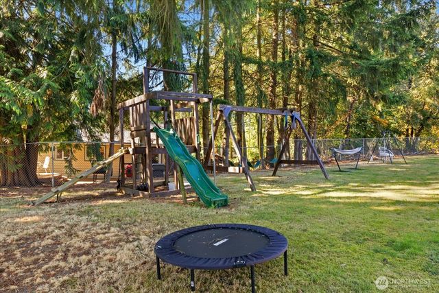 1908 Oak Road, Lynnwood, WA 98087