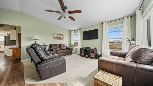 2120 J Road, Grand Junction, CO 81505