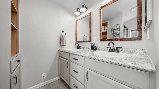 2120 J Road, Grand Junction, CO 81505